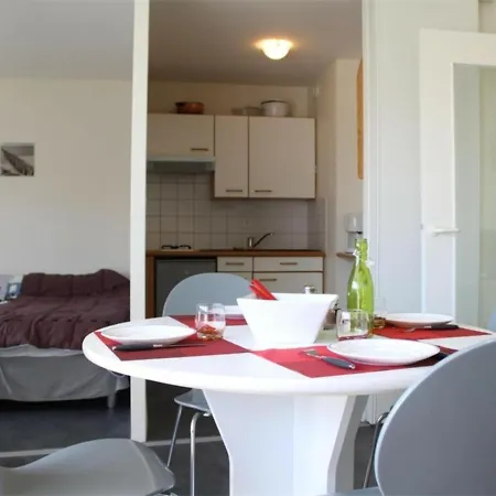 Apartment La Rochelle, 2 Pieces, 4 Personnes - Fr-1-246-30 La Rochelle (Charente-Maritime)