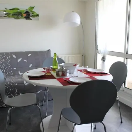 La Rochelle, 2 Pieces, 4 Personnes - Fr-1-246-30 *